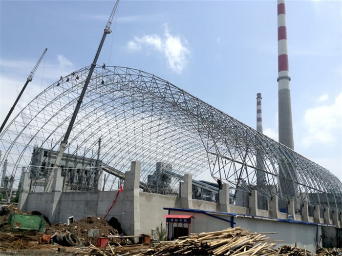 宜城煤机油桶翘工程网架